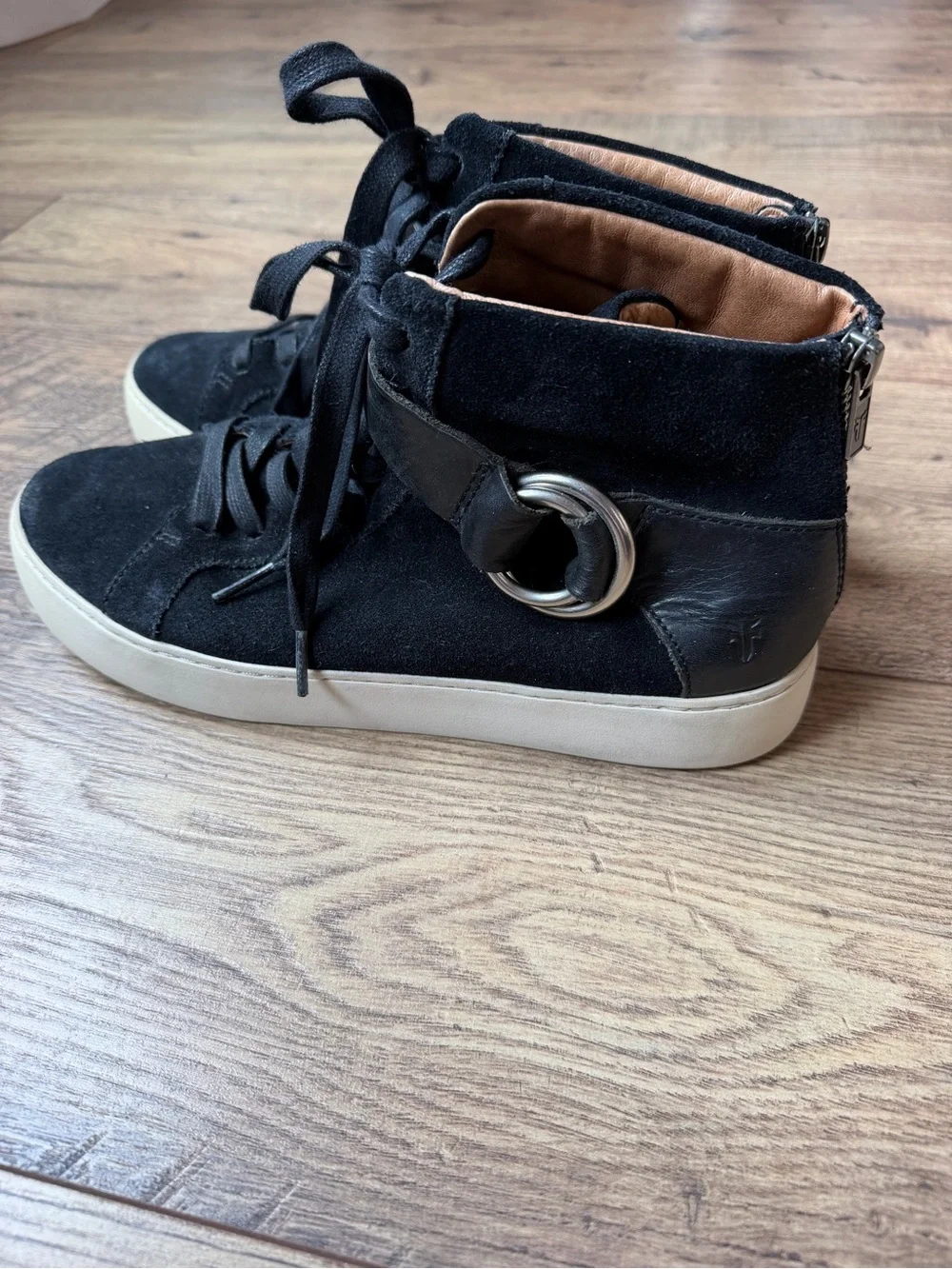 Frye Black Suede Leather High Top Harness Ring Sneakers Sz 9 women’s lace up